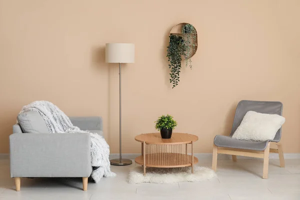 Armchairs Coffee Table Lamp Houseplants Beige Wall — Stock Photo, Image