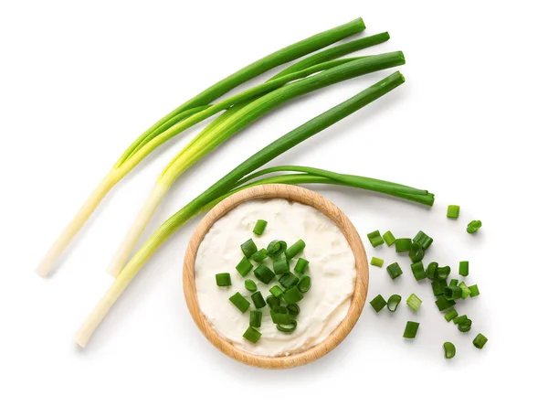 Bowl Tasty Sour Cream Sliced Green Onion White Background — Stock Photo, Image