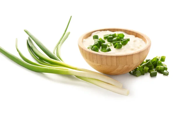 Bowl Tasty Sour Cream Sliced Green Onion White Background — Stock Photo, Image
