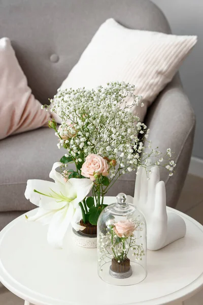Beautiful Ikebana Table Living Room — Stock Photo, Image