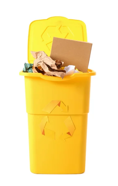 Çöp Konteyneri Beyazda Izole Edilmiş Geri Dönüşüm Kavramı — Stok fotoğraf