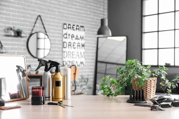 Hairdressing Tools Table Beauty Salon — Stock Photo, Image