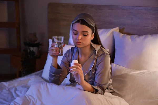 Young Woman Glass Water Pill Bottle Bedroom Night — Stock Photo, Image