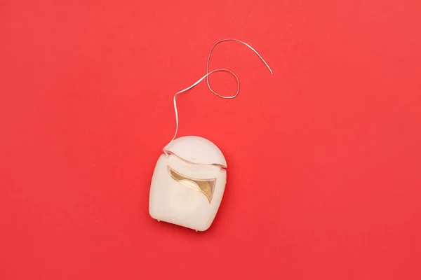 Dental Floss Red Background — Stock Photo, Image