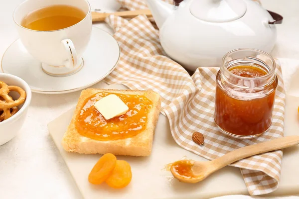 Tasty Toast Apricot Jam Cup Tea Light Background — Stock Photo, Image