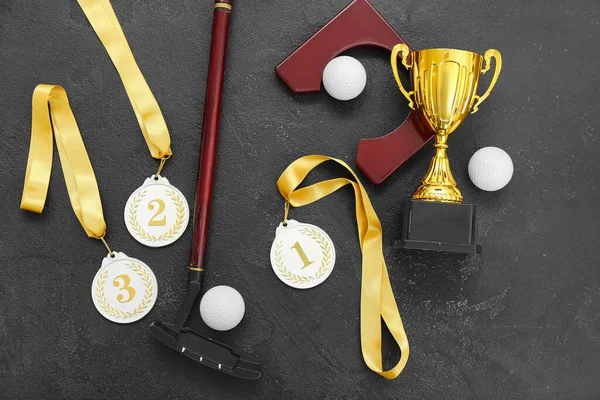 Gold Cup Prize Medals Golf Club Balls Dark Background — Stock Photo, Image