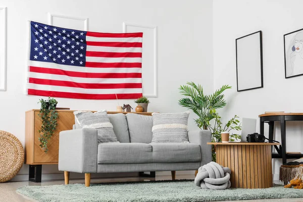 Interior Living Room Hanging Usa Flag Sofa — Stock Photo, Image
