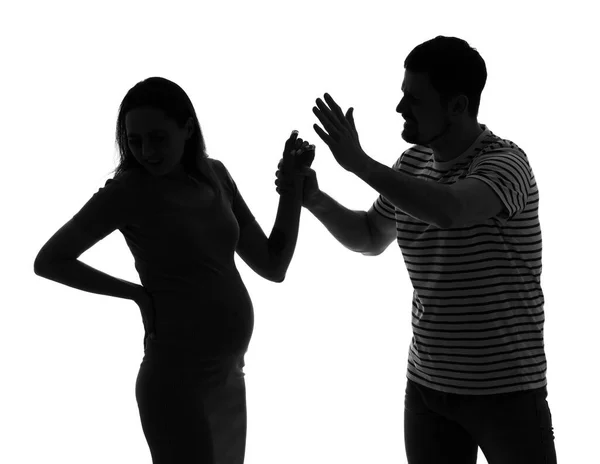 Σιλουέτα Ενός Άντρα Δέρνει Την Έγκυο Γυναίκα Του Λευκό Φόντο — Φωτογραφία Αρχείου