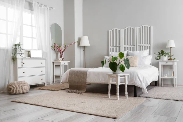 Interior Light Bedroom Houseplant Bedside Table — Stock Photo, Image