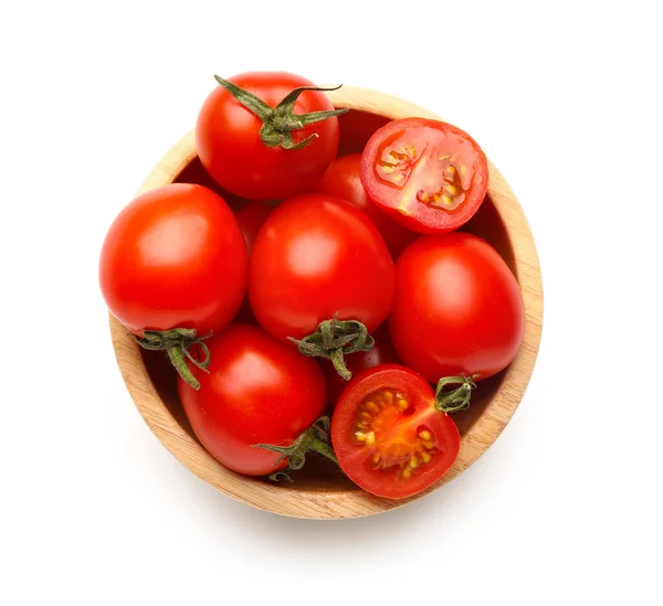 Tigela Madeira Com Tomates Cereja Frescos Fundo Branco — Fotografia de Stock