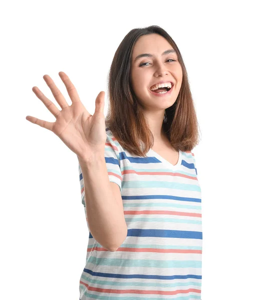 Glückliche Junge Frau Zeigt Fünf Finger Auf Weißem Hintergrund — Stockfoto
