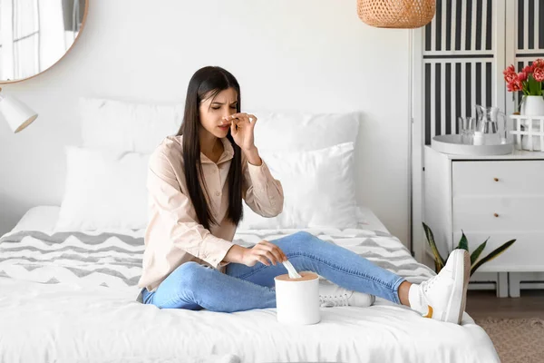 Allergic Young Woman Sneezing Bedroom — Stock Photo, Image