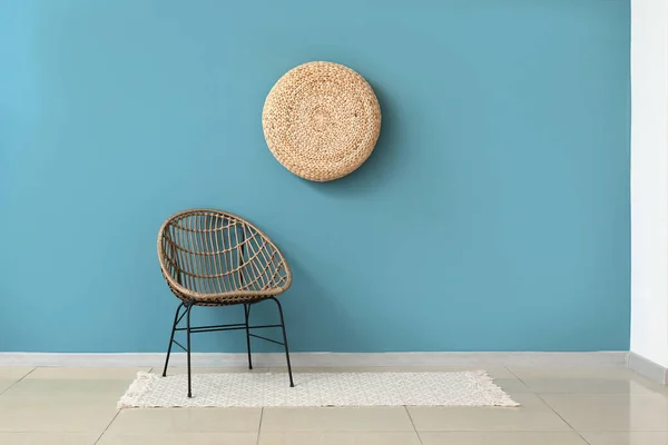 Cozy Armchair Hanging Wicker Pouf Blue Wall — Stock Photo, Image
