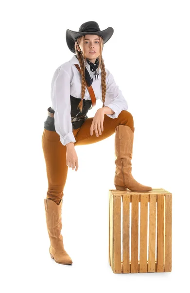 Ung Cowgirl Med Trä Låda Vit Bakgrund — Stockfoto