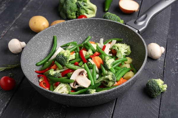Frying Pan Fresh Vegetables Black Wooden Background — Stock Photo, Image
