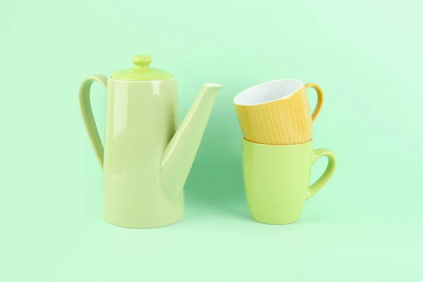 Teapot Mugs Green Background — Stock Photo, Image