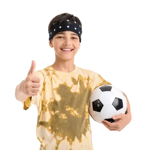 Kleine Jongen Met Voetbal Tonen Duim Witte Achtergrond — Stockfoto