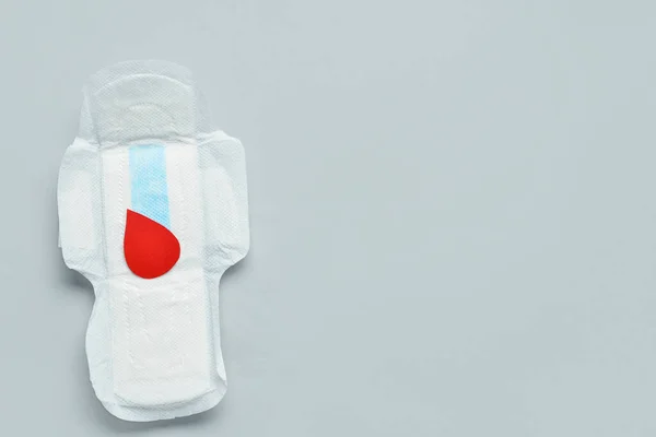 Összetétel Menstruációs Pad Vércsepp Papírból Készült Szürke Alapon — Stock Fotó