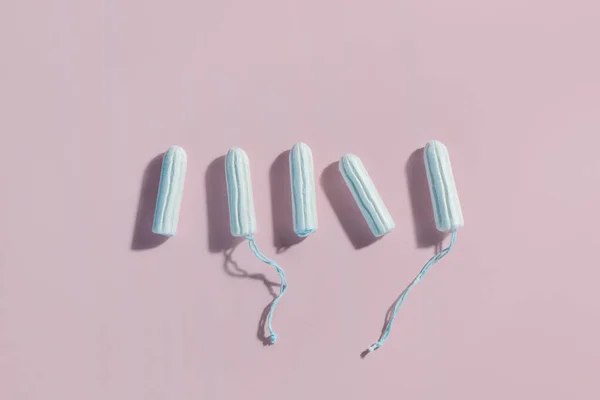 Tampony Menstruacyjne Tle Liliowym — Zdjęcie stockowe