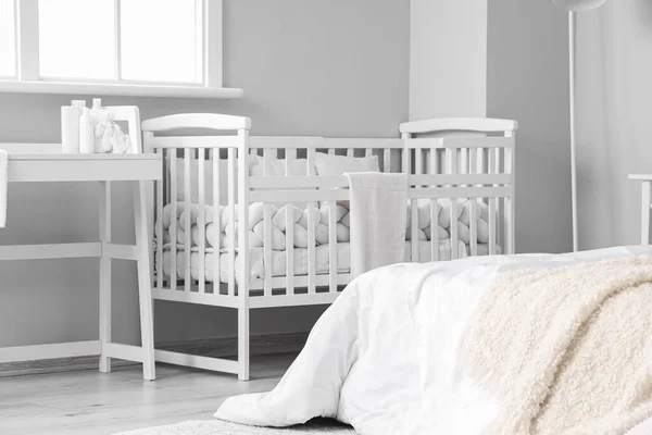 Baby Crib Interior Light Bedroom — Stock Photo, Image