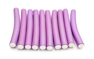 Beyaz arka plan üzerinde izole saç curlers