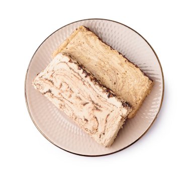 Beyaz arkaplanda lezzetli mermer halkalar var.