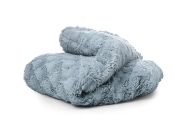 Beyaz arkaplanda yumuşak yün battaniye