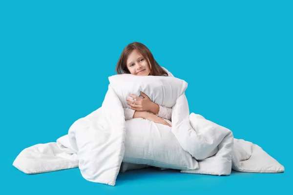 Little Girl Soft Pillow Blanket Blue Background — Stock Photo, Image