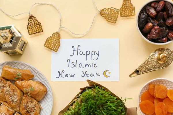 Card Text Happy Islamic New Year Lampă Aladdin Dulciuri Fundal — Fotografie, imagine de stoc