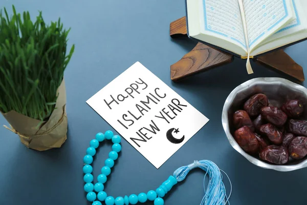 Kártya Szöveges Happy Islamic Korán Tasbih Szárított Dátumok Színes Háttér — Stock Fotó