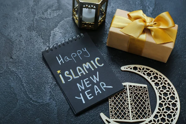 Notebook Med Text Happy Islamic Nya Halvmåne Och Presentförpackning Mörk — Stockfoto