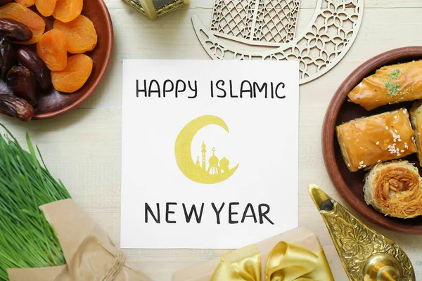 Card Text Happy Islamic New Year Dulciuri Cutie Cadou Semilună — Fotografie, imagine de stoc