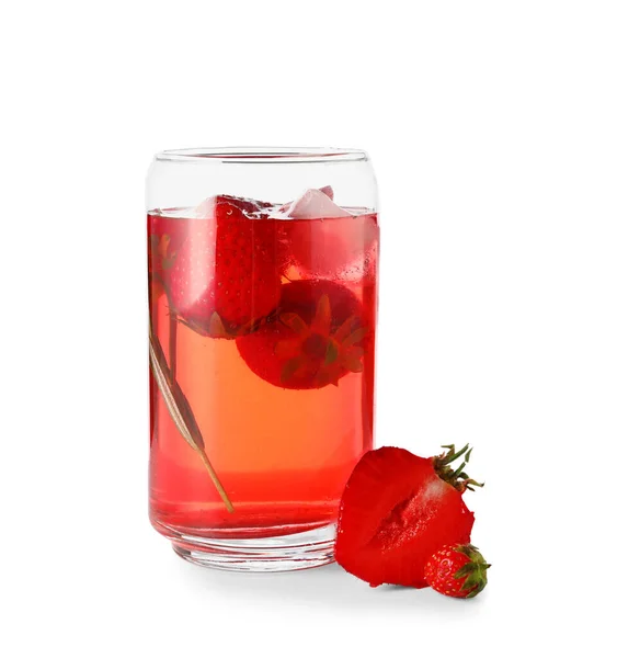 Glas Water Met Aardbeien Rozemarijn Witte Achtergrond — Stockfoto