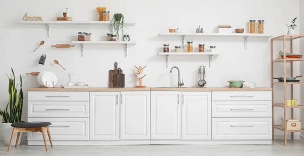 Interior Light Kitchen White Counters Utensils — Stok fotoğraf