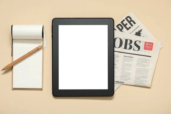 Modern Tablet Computer Notebook Pen Folded Newspaper Beige Background — Stock Photo, Image
