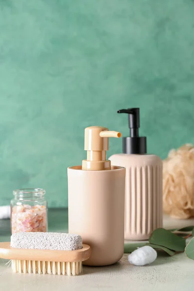 Bottles Cosmetic Products Massage Brush Sea Salt Color Background — Stock Photo, Image