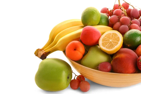 Tigela Com Diferentes Frutas Frescas Fundo Branco — Fotografia de Stock