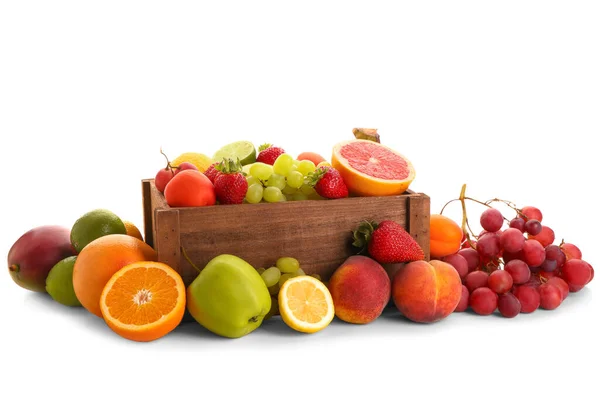 Caixa Madeira Com Diferentes Frutas Frescas Fundo Branco — Fotografia de Stock