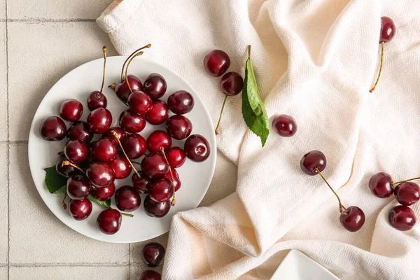 Plate Sweet Cherries White Tile Background — Stock Photo, Image