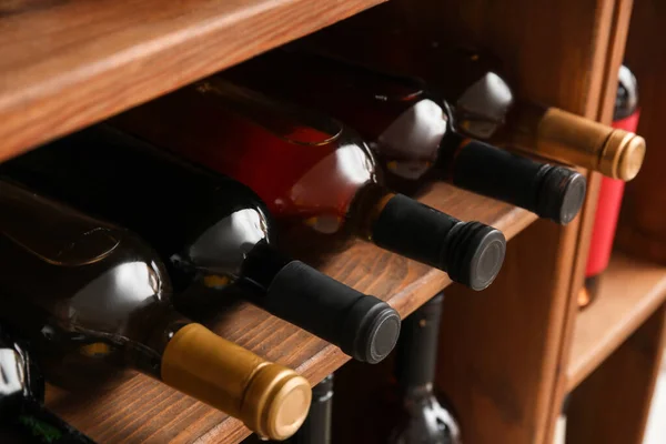 Portabottiglie Legno Con Bottiglie Vino — Foto Stock