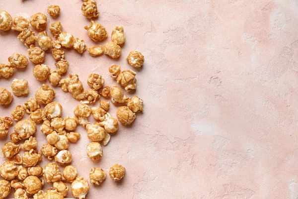 Tasty Popcorn Pink Background — Stockfoto