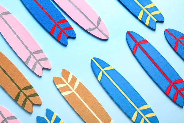 Nombreuses Mini Planches Surf Colorées Sur Fond Bleu — Photo