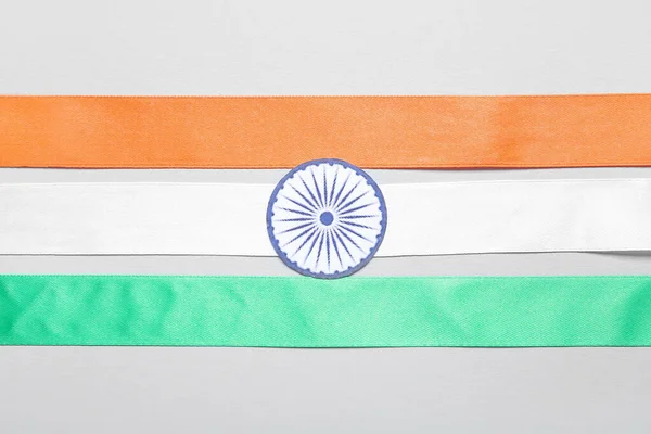 Flaga Indyjska Wykonana Wstążek Szarym Tle — Zdjęcie stockowe