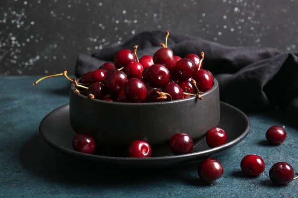 Bowl Sweet Cherries Dark Table — Stock Photo, Image
