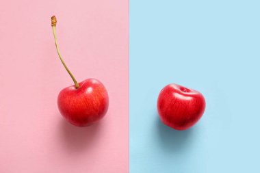 Renkli arka planda tatlı kirazlar