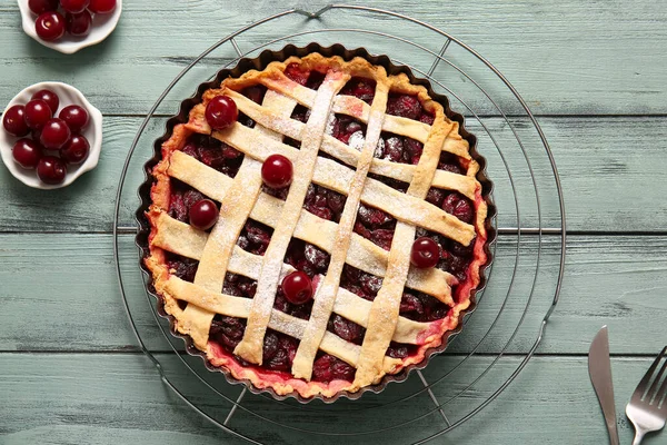 Baking Dish Tasty Cherry Pie Blue Wooden Background — Stock Photo, Image