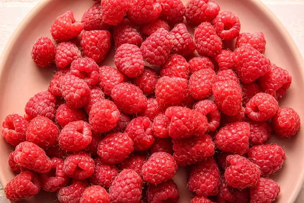 Plate Fresh Raspberries Closeup — Stock Photo, Image