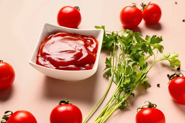 stock image Bowl with tomato paste and fresh vegetables on light background