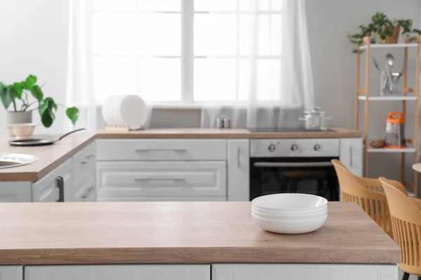 Set Clean Bowls Wooden Countertop Interior Light Kitchen — Stock Photo, Image