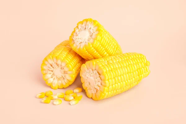 Cut Fresh Corn Cobs Seeds Pink Background — Stock Photo, Image